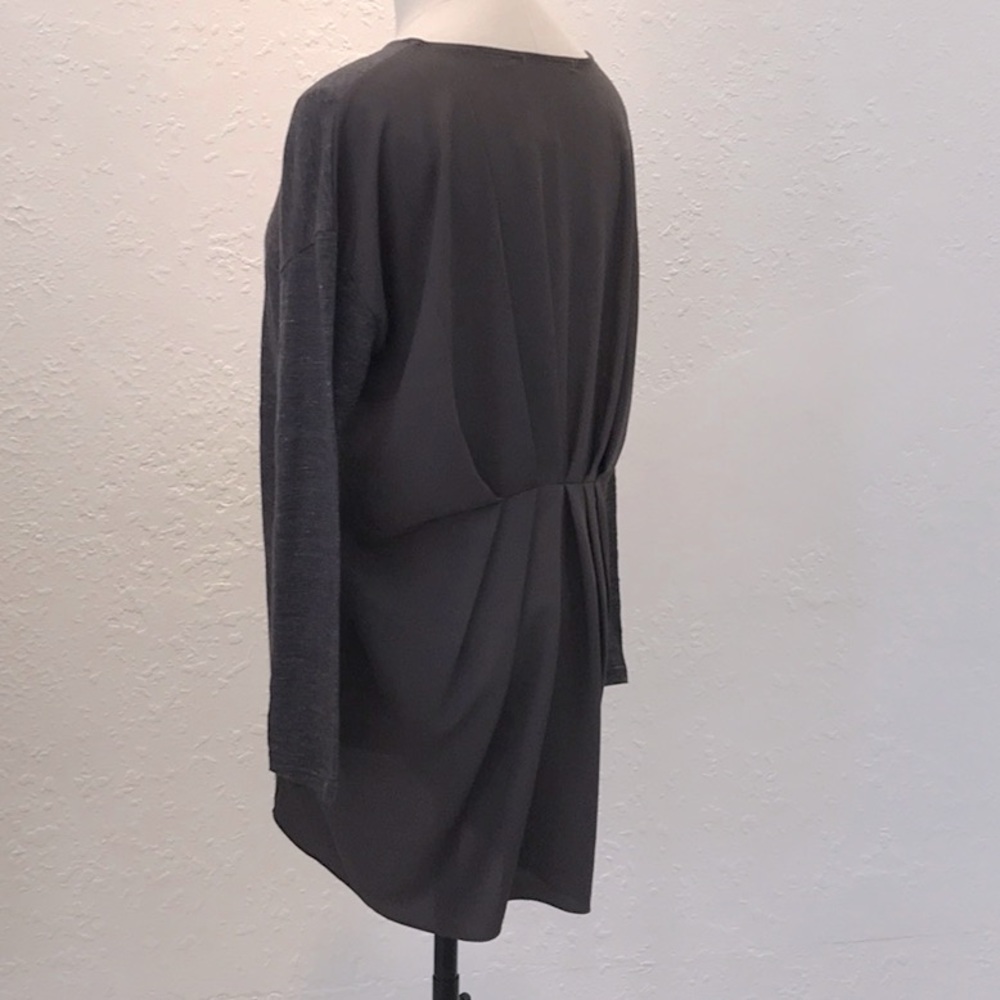 Pleat designed top